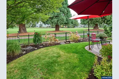 513 Tukwila Dr, Woodburn, OR 97071 - Photo 33