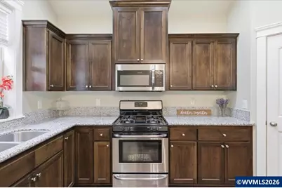 323 Lydia Ln, Lebanon, OR 97355 - Photo 13