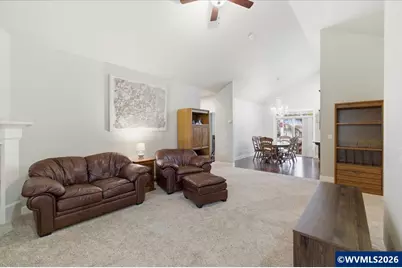 323 Lydia Ln, Lebanon, OR 97355 - Photo 7