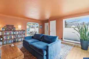 1835 24th St NE, Salem, OR 97301 - Photo 9