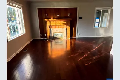 591 Wayne Dr N, Keizer, OR 97303 - Photo 3