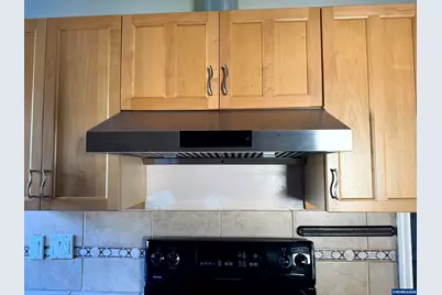 591 Wayne Dr N, Keizer, OR 97303 - Photo 9