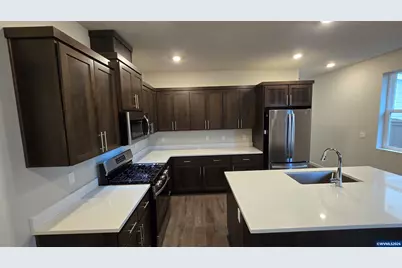 1525 Stasny Av SE, Albany, OR 97322 - Photo 13