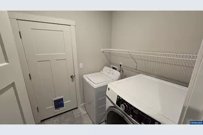 1525 Stasny Av SE, Albany, OR 97322 - Photo 7