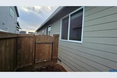 1525 Stasny Av SE, Albany, OR 97322 - Photo 37
