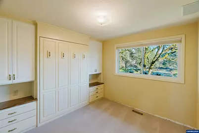 916 NW Chipmunk Pl, Corvallis, OR 97330 - Photo 17