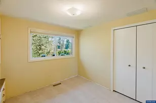 916 NW Chipmunk Pl, Corvallis, OR 97330 - Photo 19