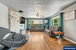 1765 Montrose Ave NW, Salem, OR 97304 - Photo 3