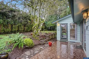 4504 Century Dr S, Salem, OR 97302 - Photo 37