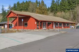 300 NW Santiam Bl, Mill City, OR 97360 - Photo 5