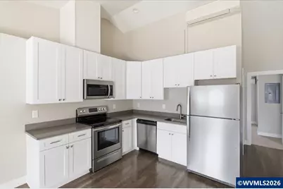 300 NW Santiam Bl, Mill City, OR 97360 - Photo 19