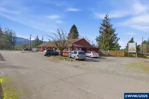 300 NW Santiam Bl, Mill City, OR 97360 - Photo 7