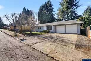 4935 7th Ave SE, Salem, OR 97302 - Photo 3