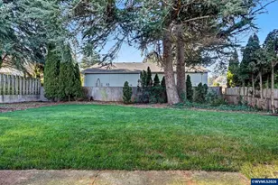 4935 7th Ave SE, Salem, OR 97302 - Photo 33