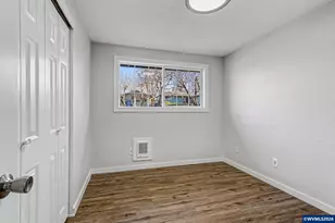 4935 7th Ave SE, Salem, OR 97302 - Photo 17
