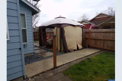 2542 Baines Blvd, Hubbard, OR 97302 - Photo 35