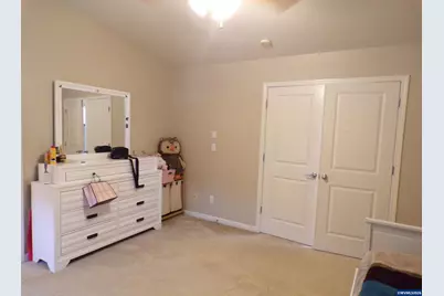 2542 Baines Blvd, Hubbard, OR 97302 - Photo 13