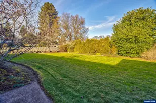 1333 Morningside Dr SE, Salem, OR 97302 - Photo 41