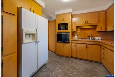 1333 Morningside Dr SE, Salem, OR 97302 - Photo 11