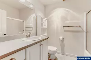 856 NE Wheelock Pl, Hillsboro, OR 97006 - Photo 13