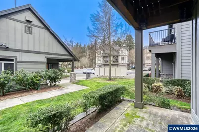 856 NE Wheelock Pl, Hillsboro, OR 97006 - Photo 15