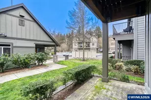 856 NE Wheelock Pl, Hillsboro, OR 97006 - Photo 15