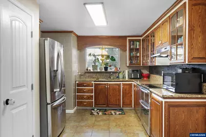 2728 S 8th St, Lebanon, OR 97355 - Photo 13