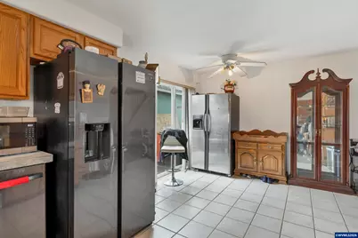 4385 York Av NE, Salem, OR 97305 - Photo 9