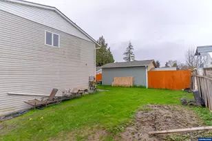 4385 York Ave NE, Salem, OR 97305 - Photo 15