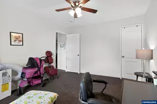 826 SW Cherry St, Willamina, OR 97396 - Photo 17