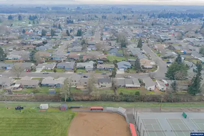 2337 40th Av SE, Albany, OR 97322 - Photo 35