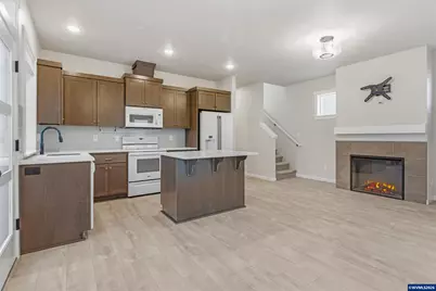 1811 Cousteau Lp SE, Salem, OR 97302 - Photo 9