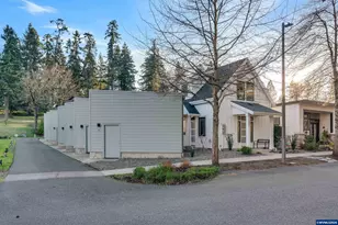 1811 Cousteau Lp SE, Salem, OR 97302 - Photo 31