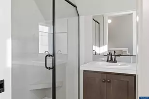 1811 Cousteau Lp SE, Salem, OR 97302 - Photo 19