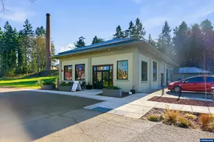 1811 Cousteau Lp SE, Salem, OR 97302 - Photo 25