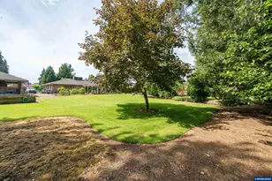 455 W High St, Stayton, OR 97383 - Photo 39