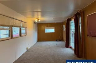 16901 SE Division St, Portland, OR 97236 - Photo 7