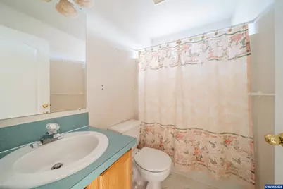 5405 NE Port Ln, Lincoln City, OR 97367 - Photo 11