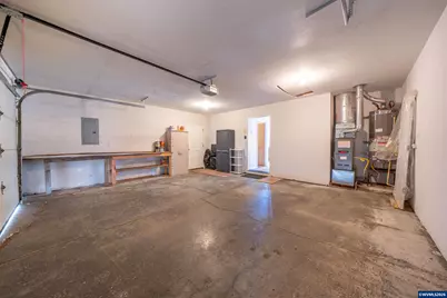 5405 NE Port Ln, Lincoln City, OR 97367 - Photo 15