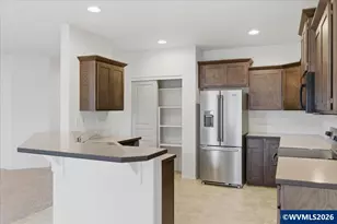 1363 Jefferson St, Independence, OR 97351 - Photo 5