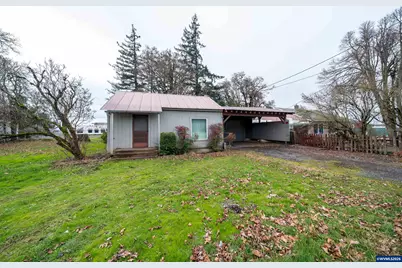 435 N Peach St, Stayton, OR 97383 - Photo 1