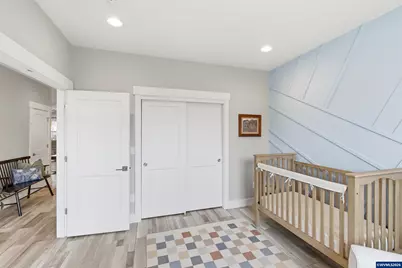 816 Riley Dr, Silverton, OR 97381 - Photo 5