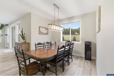 816 Riley Dr, Silverton, OR 97381 - Photo 23