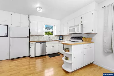 2326 Evergreen Av NE, Salem, OR 97301 - Photo 11