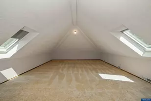 3794 East Nanitch Cir SE, Salem, OR 97306 - Photo 33