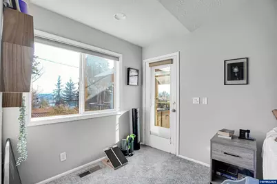 996 Parkway Dr, Salem, OR 97304 - Photo 27