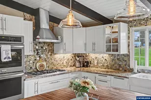 5910 Davis Creek Rd NE, Silverton, OR 97381 - Photo 17