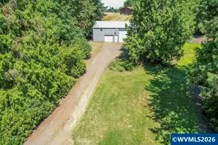 13032 Mapleleaf Ct NE, Aurora, OR 97002 - Photo 5