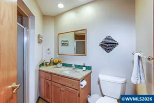 13032 Mapleleaf Ct NE, Aurora, OR 97002 - Photo 21