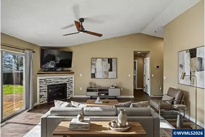 463 SE Pine St, Dallas, OR 97338 - Photo 19